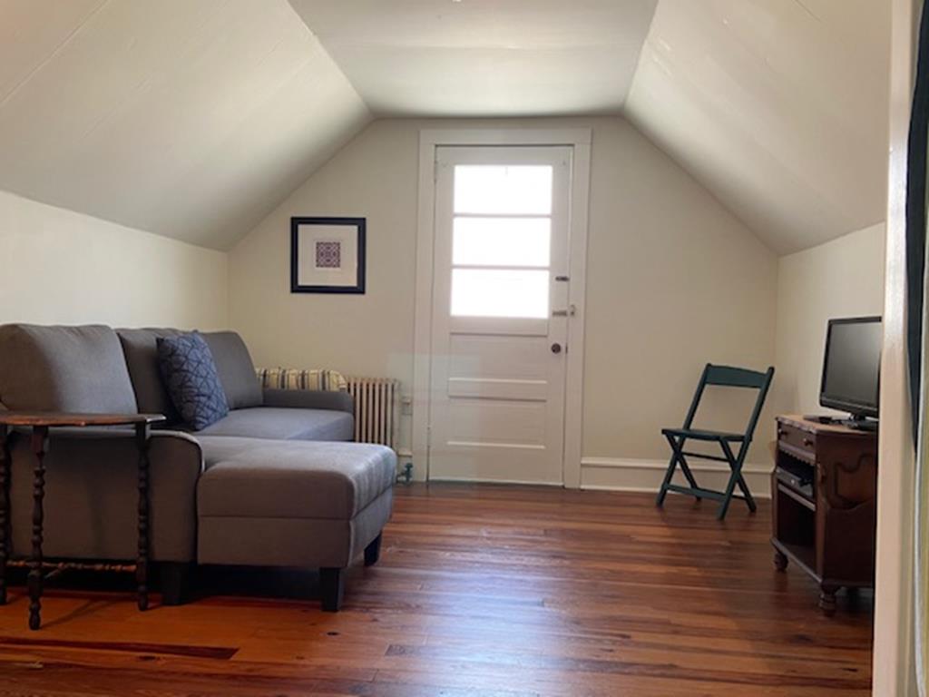 223 EAST 20TH AVENUE NORTH WILDWOOD PETFRIENDLY SUMMER VACATION RENTALS at